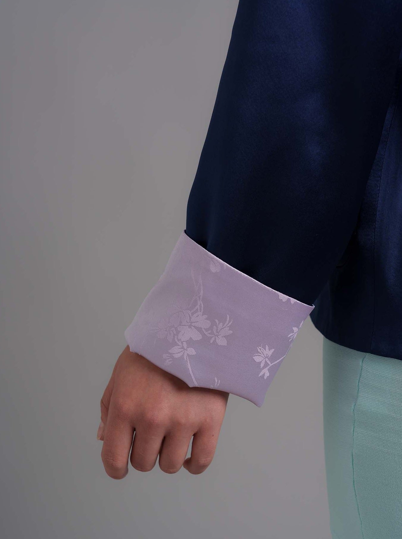 Reversible Tang Jacket (Navy/ Lilac Floral)