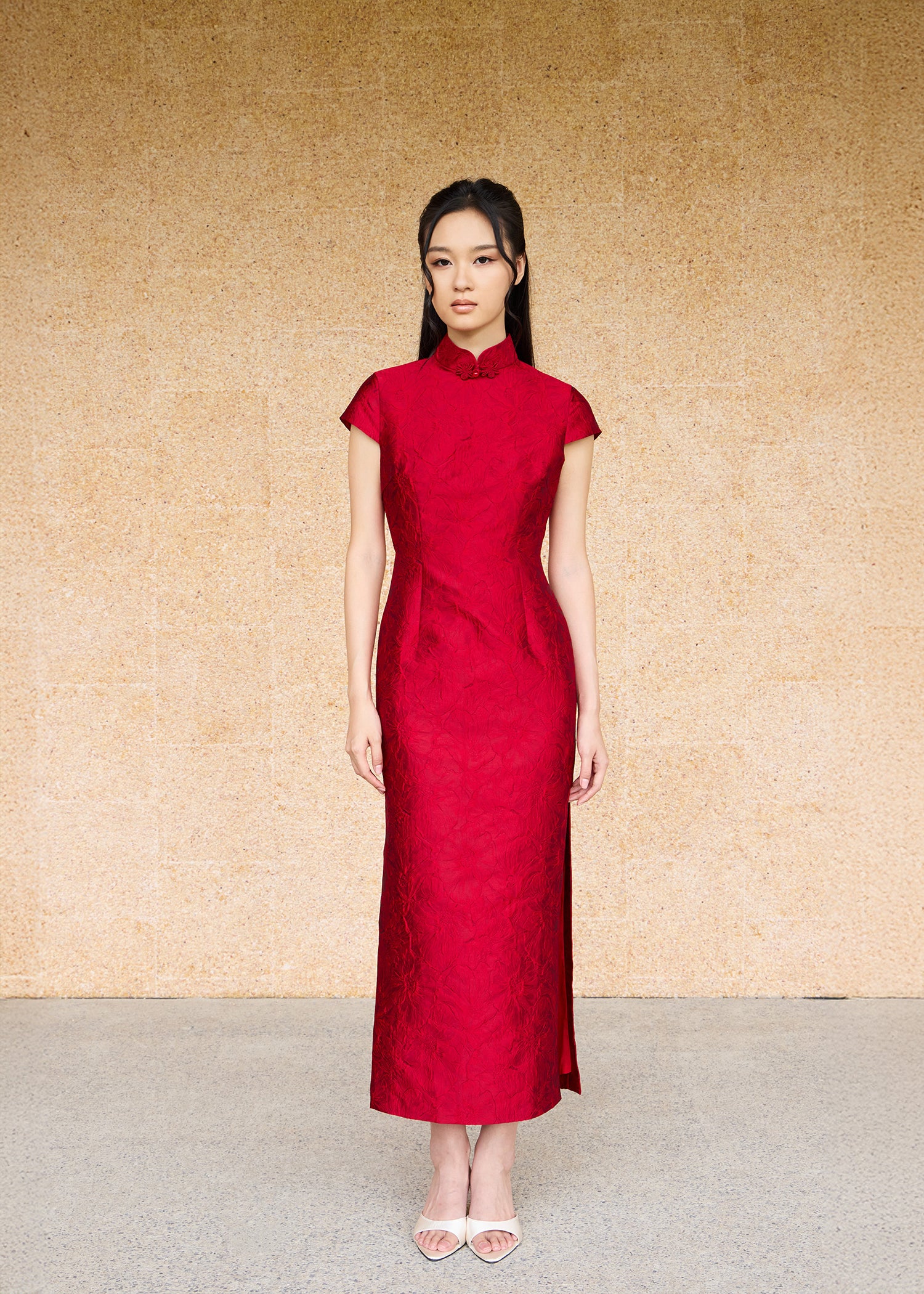 Cap Sleeve Cut Out Back Brocade Qipao