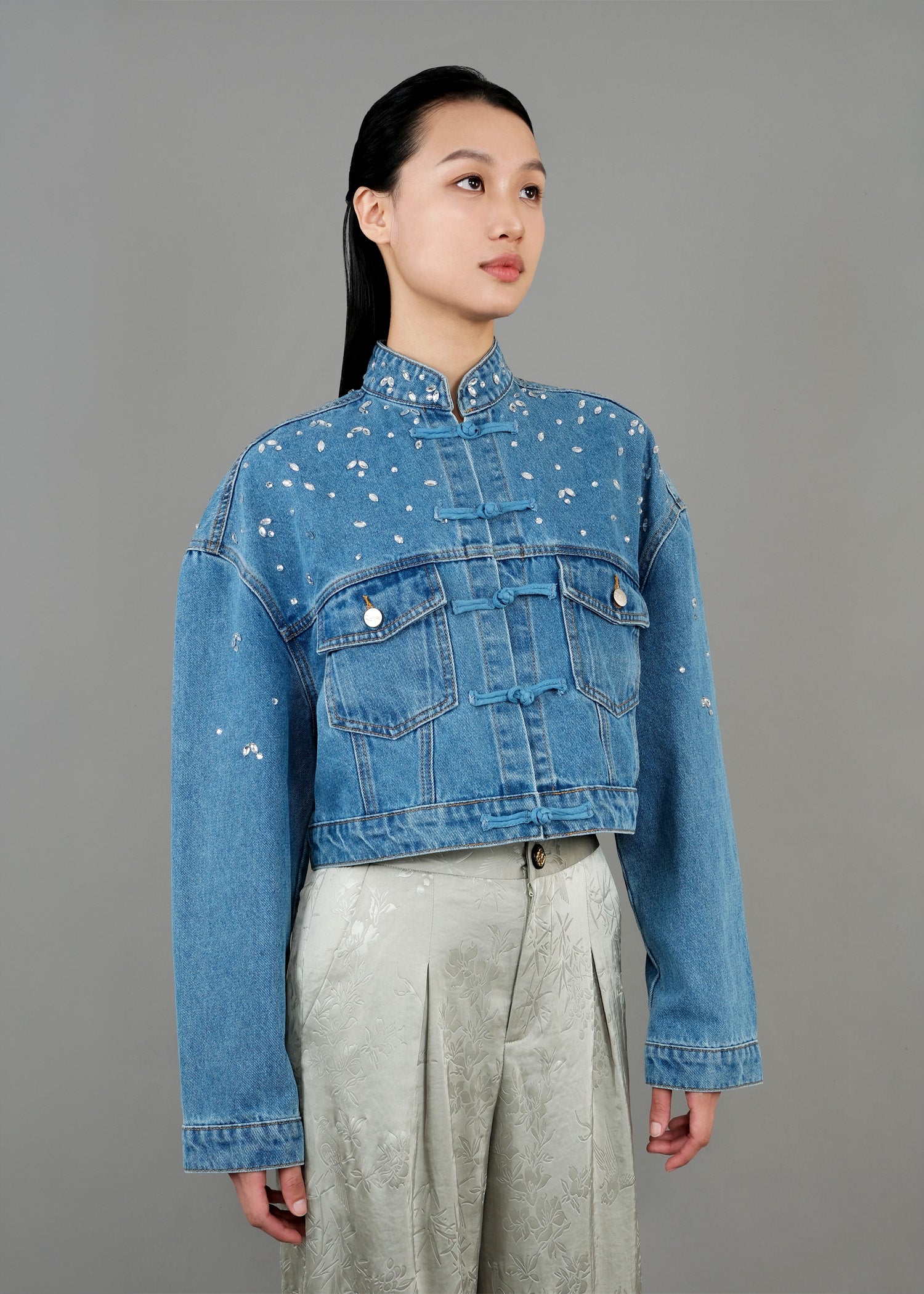 Cropped Denim Tang Jacket w Crystals (Blue)