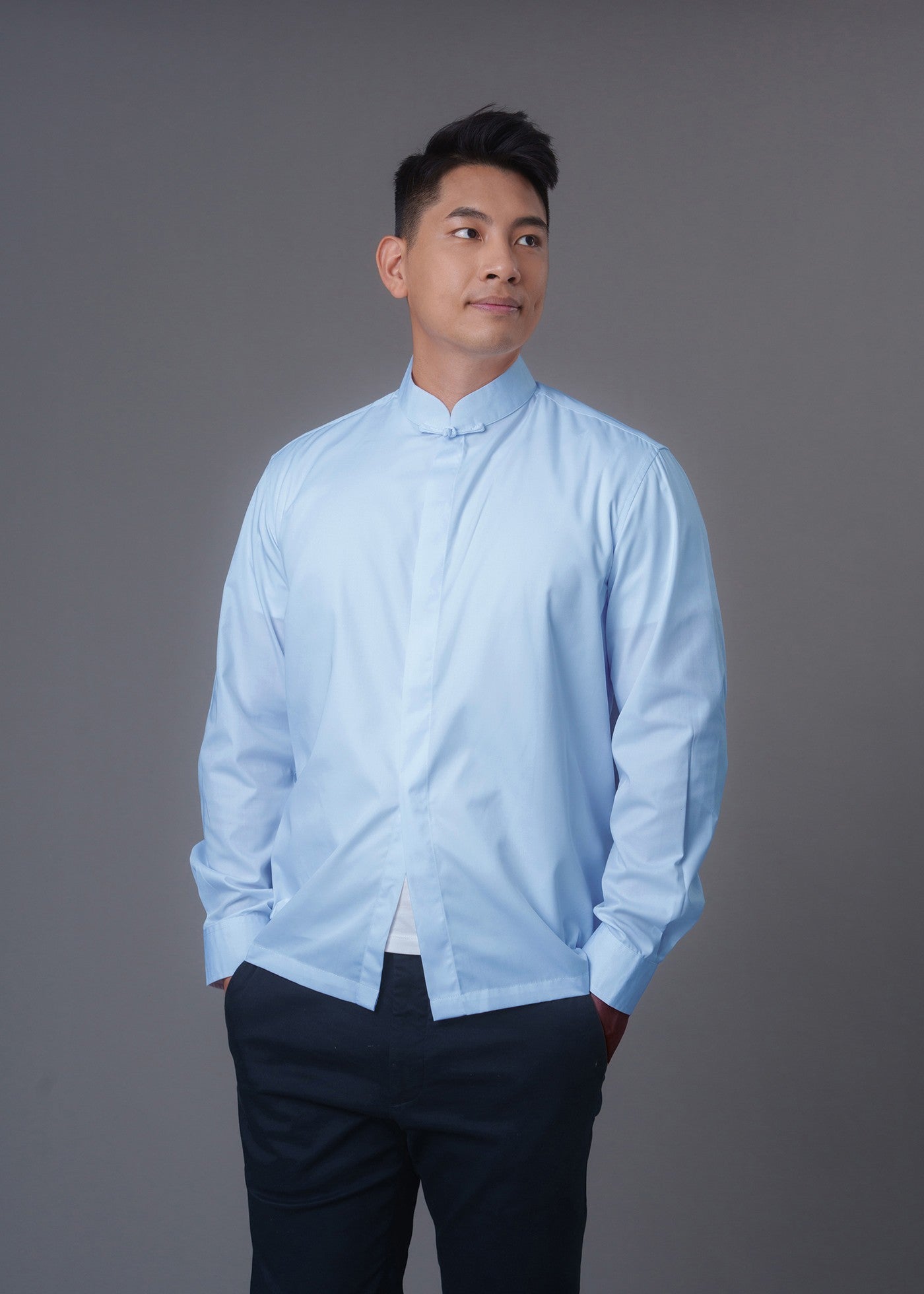 Men's Formal Tang Shirt w Frog Button (Light Blue)