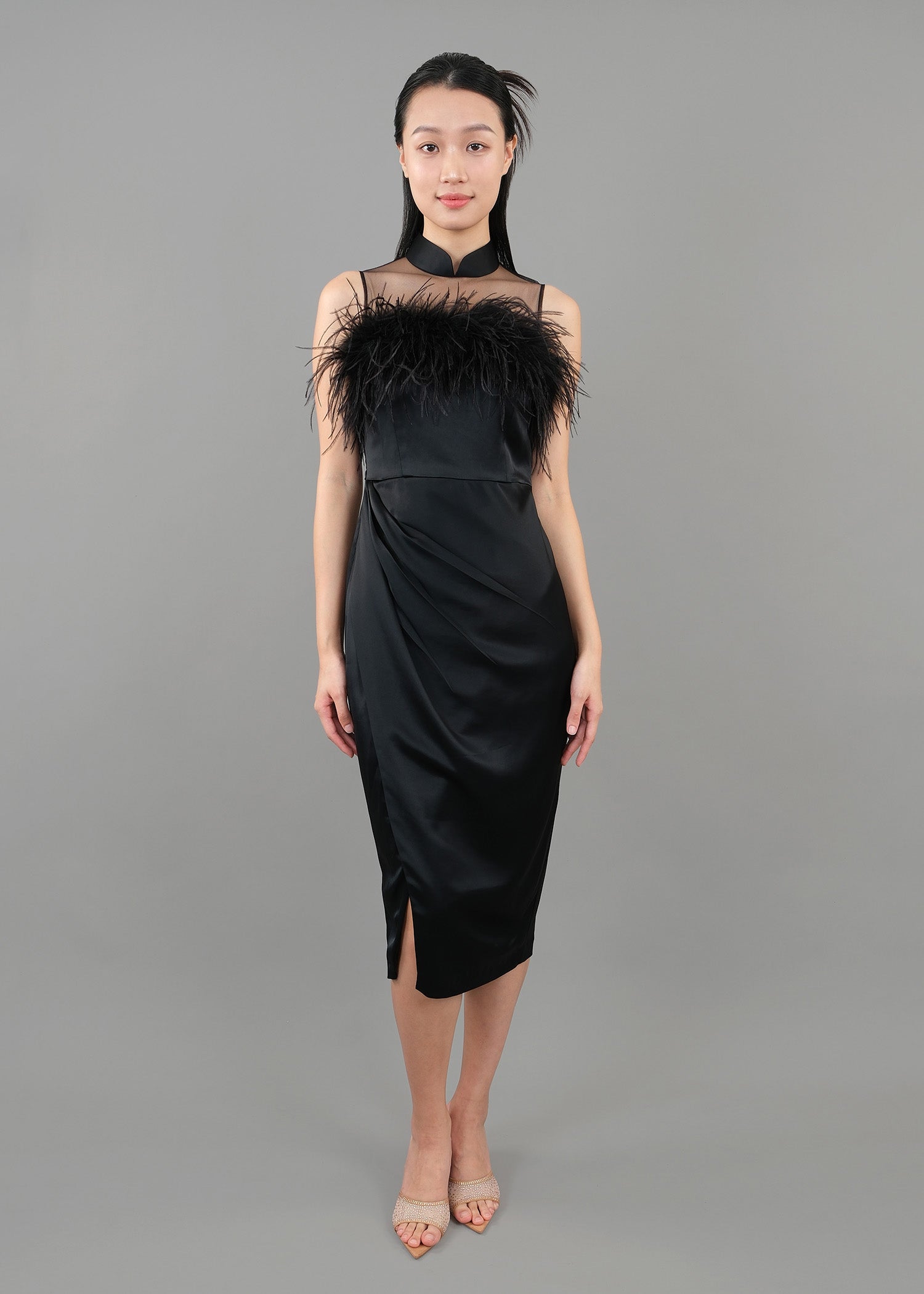 Ixora Sleeveless Midi Pleated Qipao w Feather (Black)