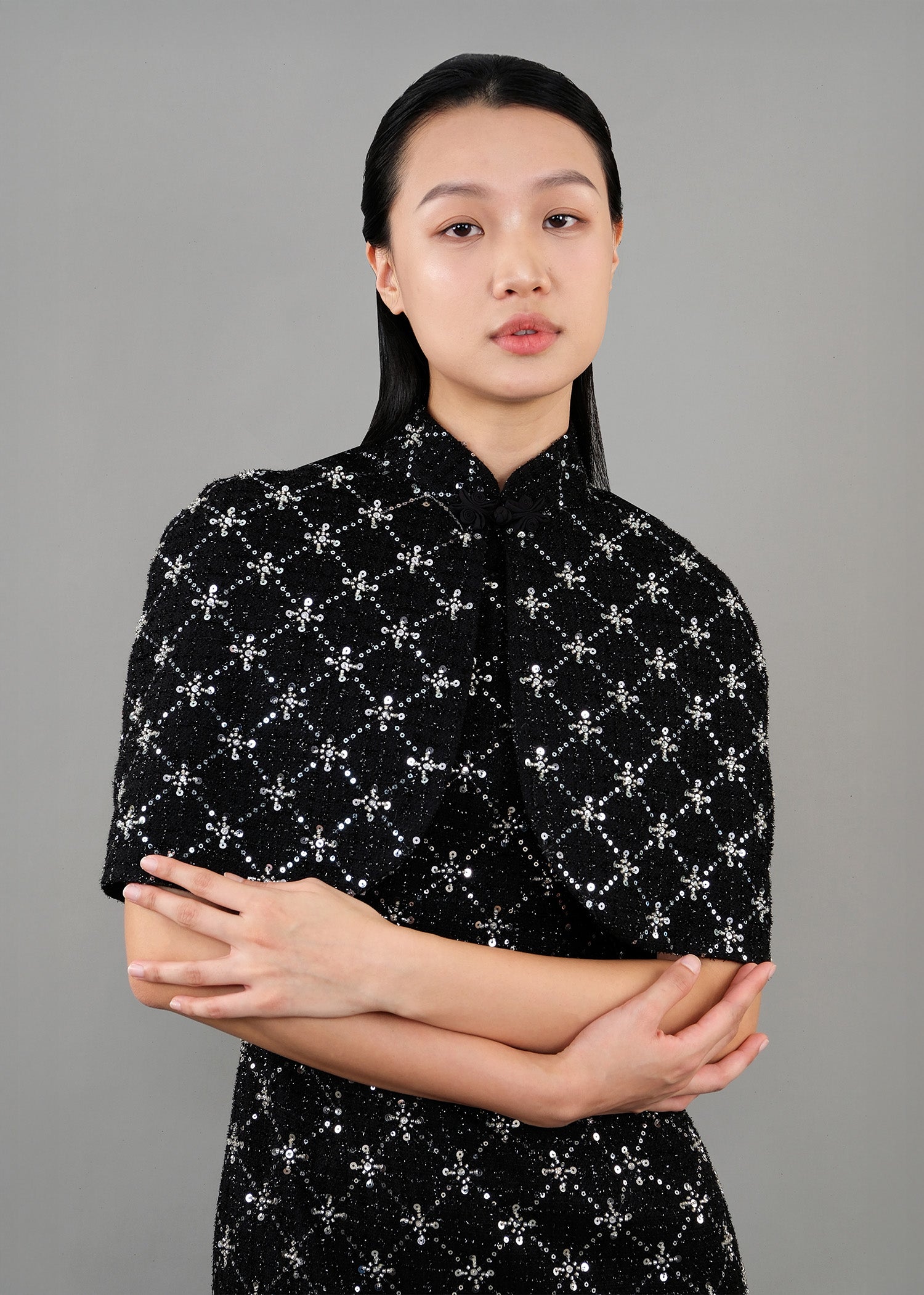 Viola Tweed Cape (Black/ Silver)