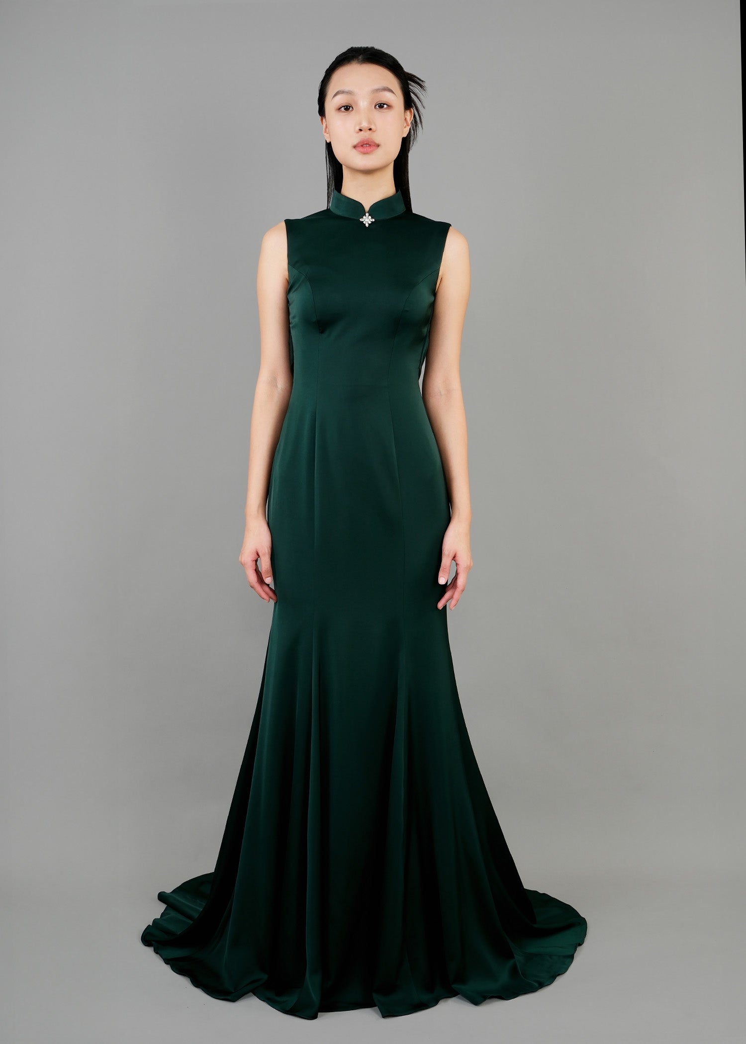 Atonement Sleeveless Open Back Mermaid Qipao