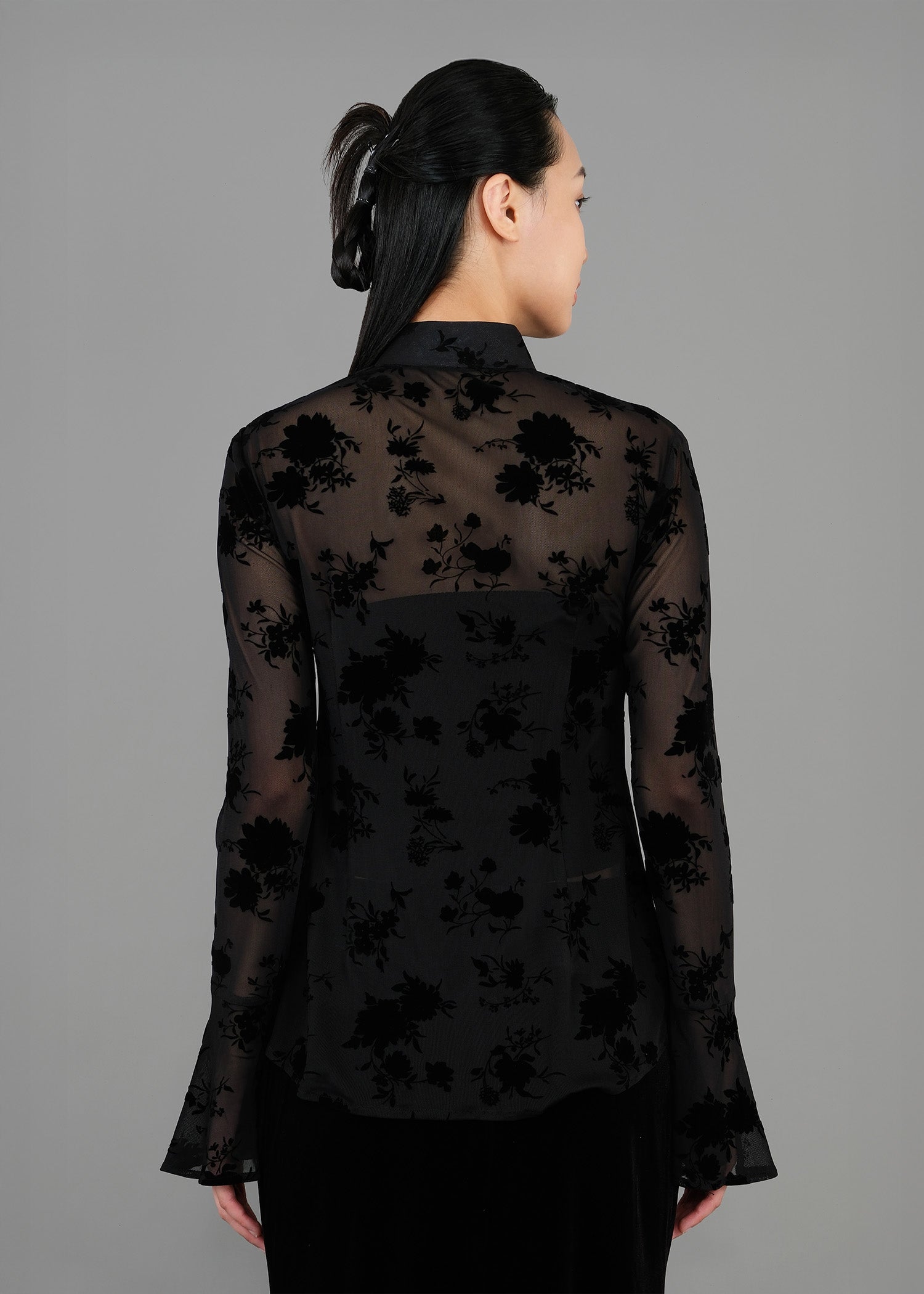 Long Sleeves Stretchy Floral Print Velvet Qipao Top (Black)