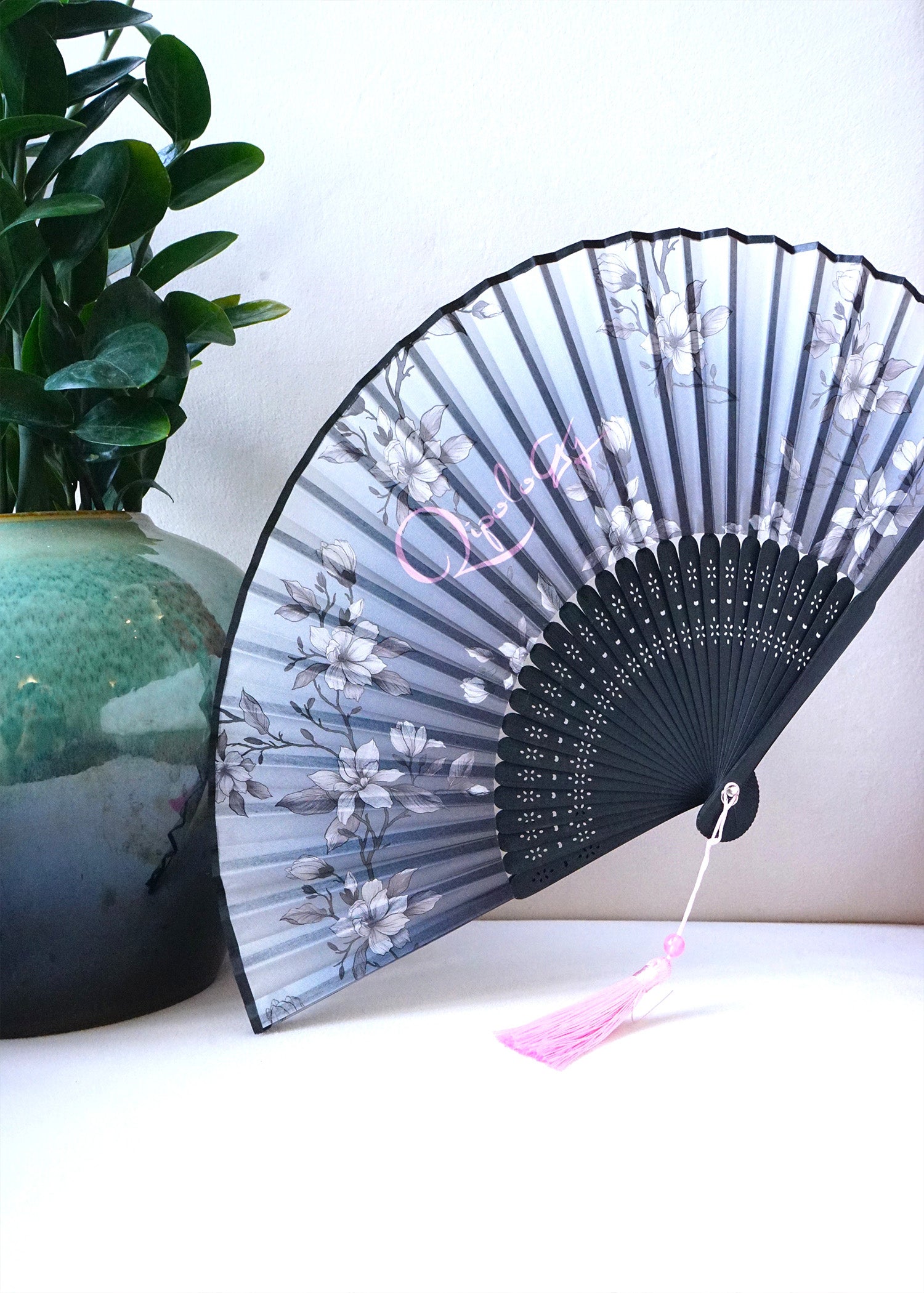 Qipology Fan