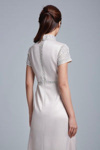 Short Sleeves Jewelled Qipao Gown